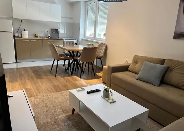 Near Bus Station Jk Lägenhet